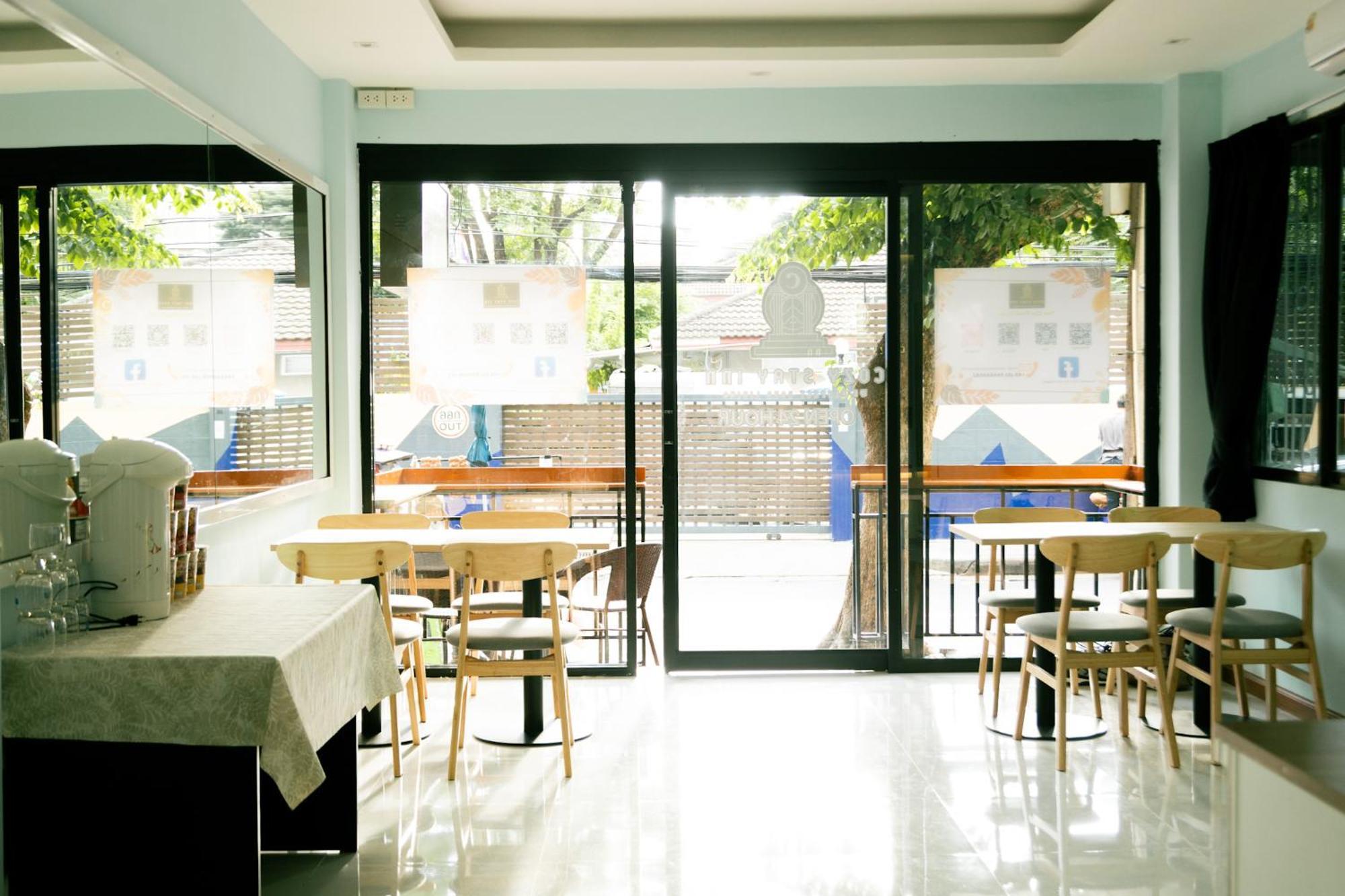 Cozy Stay Inn Bangkok Luaran gambar
