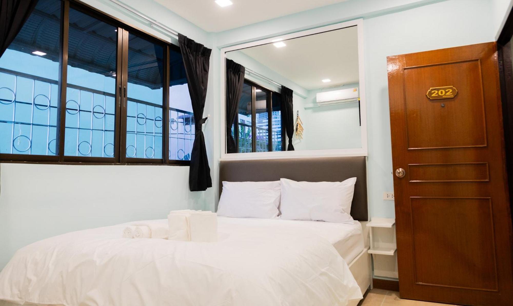 Cozy Stay Inn Bangkok Luaran gambar