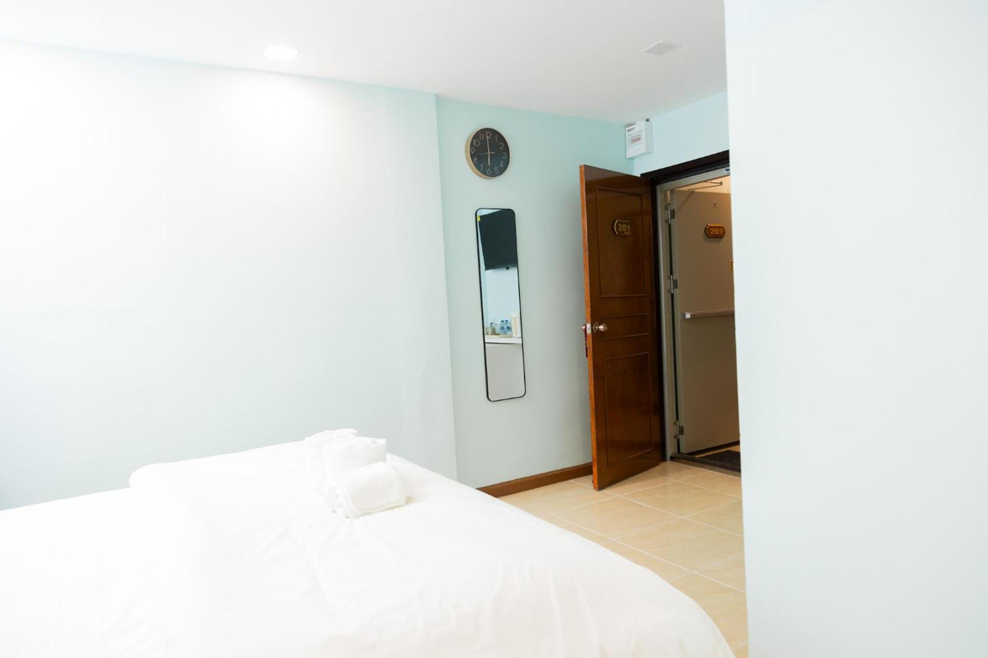Cozy Stay Inn Bangkok Luaran gambar