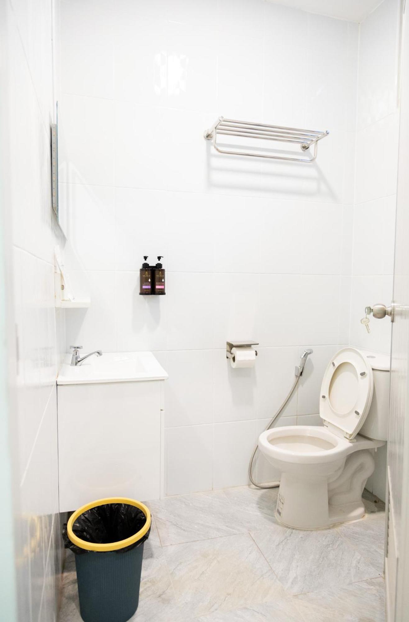 Cozy Stay Inn Bangkok Luaran gambar